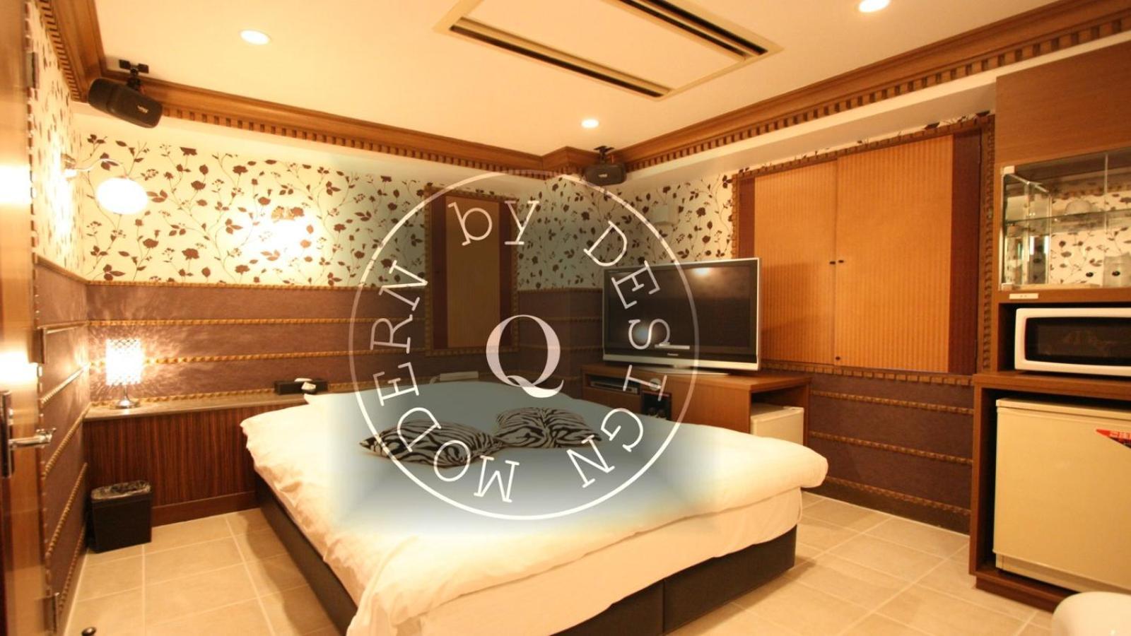 Q 2* Tokio
